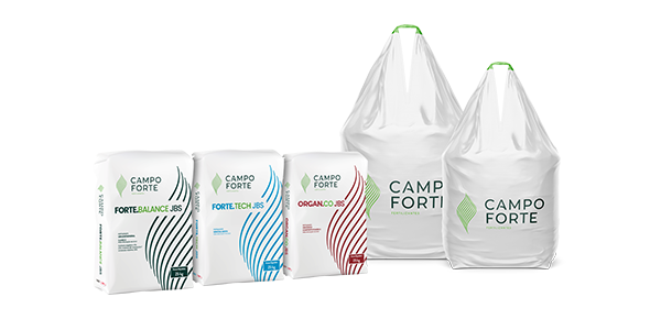 Embalagens brancas com produtos Campo Forte